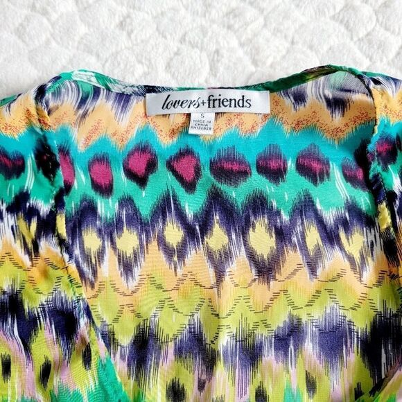 Lovers + Friends Revolve chiffon top 3/4 sleeve tribal striped colorful artsy S - Picture 4 of 9